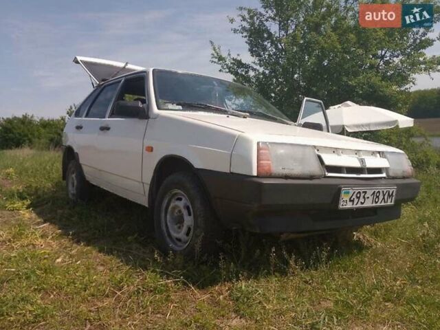 Білий ВАЗ 2109, об'ємом двигуна 1.3 л та пробігом 146 тис. км за 1000 $, фото 7 на Automoto.ua