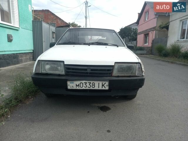 Білий ВАЗ 2109, об'ємом двигуна 1.5 л та пробігом 200 тис. км за 300 $, фото 3 на Automoto.ua