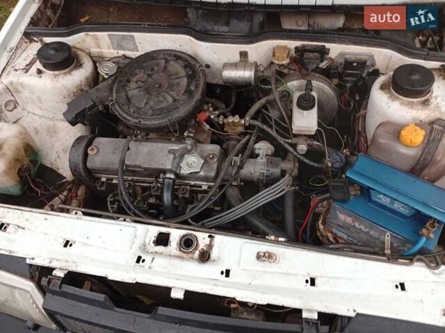 Белый ВАЗ 2109, объемом двигателя 1.29 л и пробегом 300 тыс. км за 681 $, фото 8 на Automoto.ua