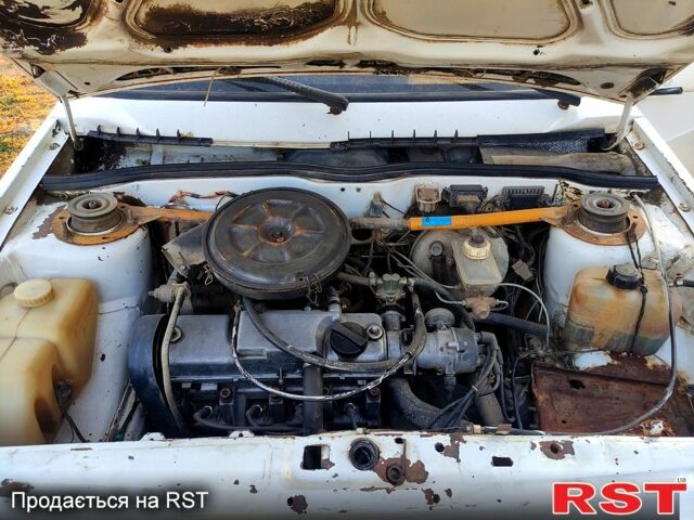 Белый ВАЗ 2109, объемом двигателя 1.3 л и пробегом 0 тыс. км за 700 $, фото 1 на Automoto.ua