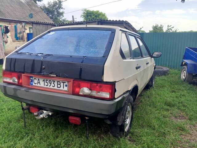 Белый ВАЗ 2109, объемом двигателя 1.3 л и пробегом 150 тыс. км за 800 $, фото 5 на Automoto.ua