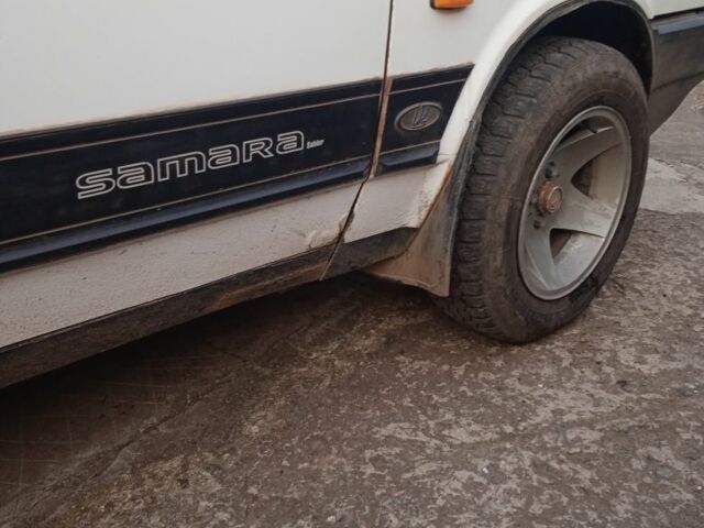 Белый ВАЗ 2109, объемом двигателя 1.5 л и пробегом 2 тыс. км за 837 $, фото 4 на Automoto.ua