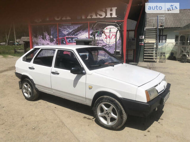 Белый ВАЗ 2109, объемом двигателя 1.5 л и пробегом 87 тыс. км за 570 $, фото 1 на Automoto.ua