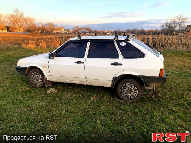 Белый ВАЗ 2109, объемом двигателя 1.5 л и пробегом 0 тыс. км за 1500 $, фото 3 на Automoto.ua