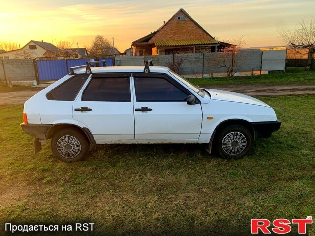 Белый ВАЗ 2109, объемом двигателя 1.5 л и пробегом 0 тыс. км за 1500 $, фото 1 на Automoto.ua