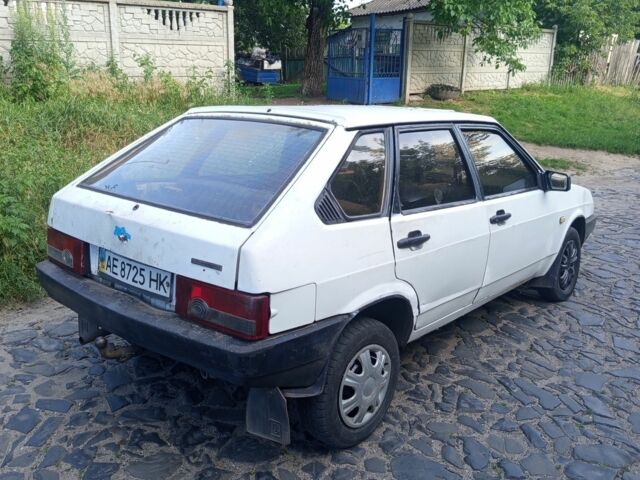 Белый ВАЗ 2109, объемом двигателя 1.5 л и пробегом 200 тыс. км за 700 $, фото 7 на Automoto.ua