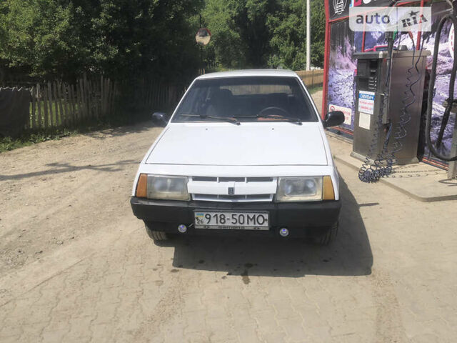 Белый ВАЗ 2109, объемом двигателя 1.5 л и пробегом 87 тыс. км за 570 $, фото 4 на Automoto.ua