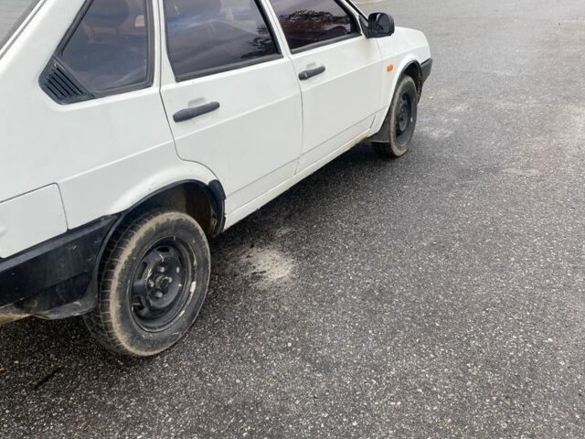 Білий ВАЗ 2109, об'ємом двигуна 1.5 л та пробігом 2 тис. км за 900 $, фото 2 на Automoto.ua