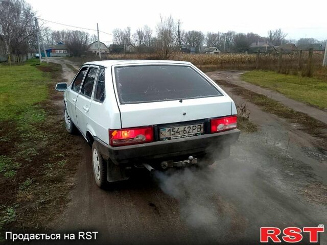 Белый ВАЗ 2109, объемом двигателя 1.1 л и пробегом 0 тыс. км за 1000 $, фото 5 на Automoto.ua