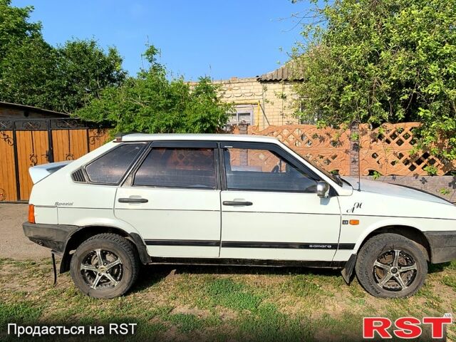 Белый ВАЗ 2109, объемом двигателя 1.5 л и пробегом 0 тыс. км за 1550 $, фото 2 на Automoto.ua