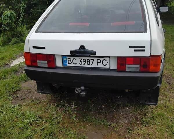 Білий ВАЗ 2109, об'ємом двигуна 1.5 л та пробігом 300 тис. км за 700 $, фото 6 на Automoto.ua