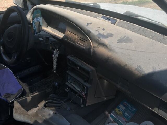 Белый ВАЗ 2109, объемом двигателя 1.6 л и пробегом 289 тыс. км за 400 $, фото 3 на Automoto.ua