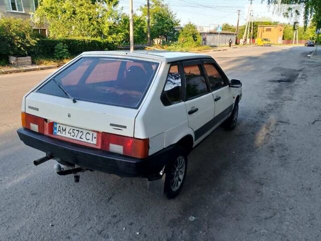 Белый ВАЗ 2109, объемом двигателя 1.5 л и пробегом 200 тыс. км за 950 $, фото 14 на Automoto.ua