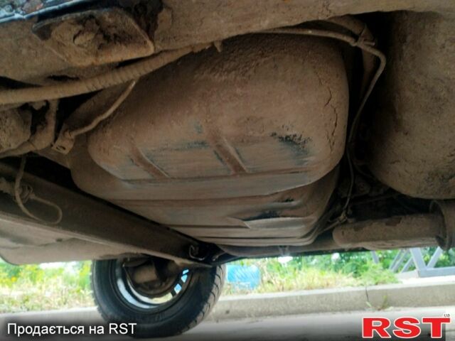 ВАЗ 2109 1990 в Сумах на Automoto.ua Белый ВАЗ 2109, объемом двигателя 1.5 л и пробегом 0 тыс. км за 1050 $, фото 2 на Automoto.ua
