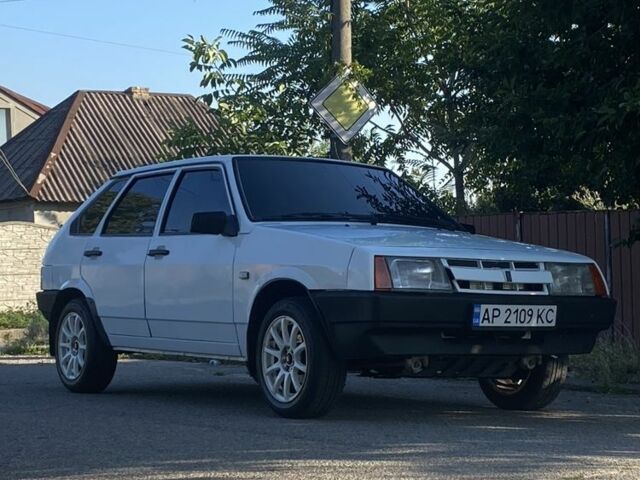 Белый ВАЗ 2109, объемом двигателя 1.3 л и пробегом 270 тыс. км за 2200 $, фото 1 на Automoto.ua
