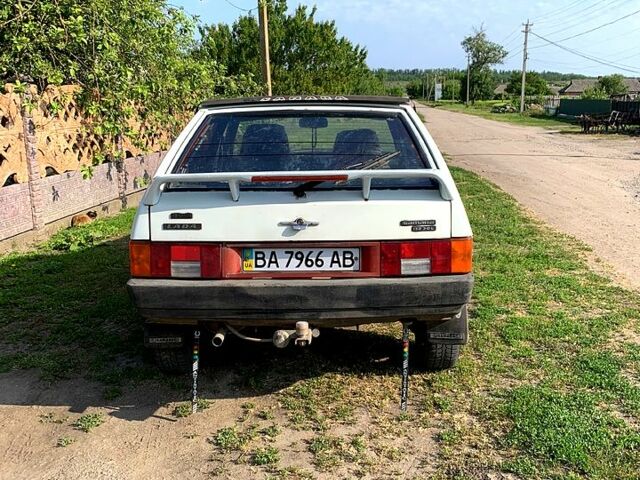 Белый ВАЗ 2109, объемом двигателя 1.5 л и пробегом 0 тыс. км за 1550 $, фото 7 на Automoto.ua