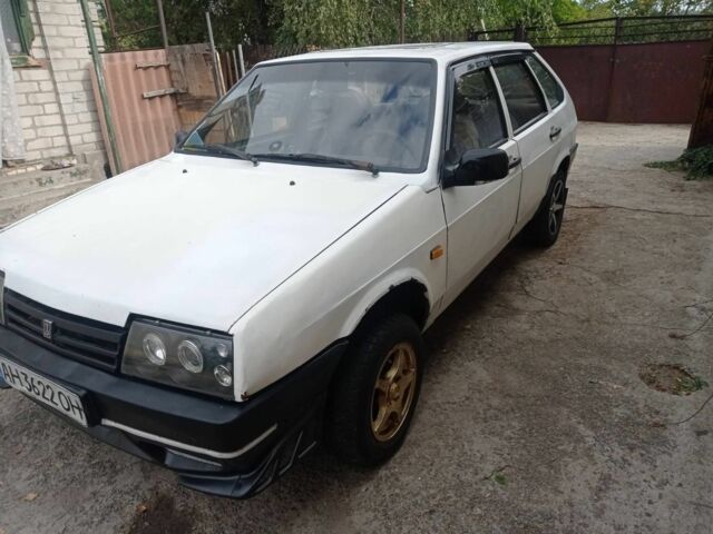 ВАЗ 2109 1990 в Днепре (Днепропетровске) на Automoto.ua Белый ВАЗ 2109, объемом двигателя 1.5 л и пробегом 150 тыс. км за 1200 $, фото 2 на Automoto.ua