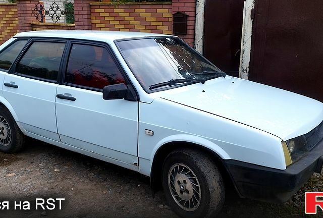 Білий ВАЗ 2109, об'ємом двигуна 1.5 л та пробігом 271 тис. км за 1100 $, фото 4 на Automoto.ua