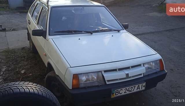 Белый ВАЗ 2109, объемом двигателя 1.3 л и пробегом 114 тыс. км за 950 $, фото 5 на Automoto.ua