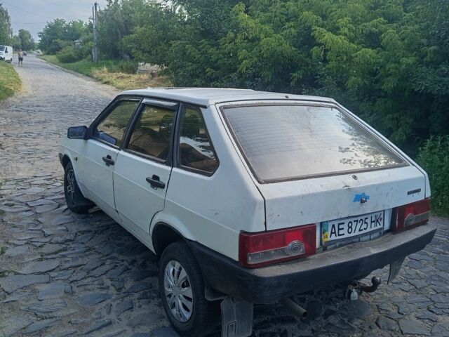 Белый ВАЗ 2109, объемом двигателя 1.5 л и пробегом 200 тыс. км за 700 $, фото 4 на Automoto.ua