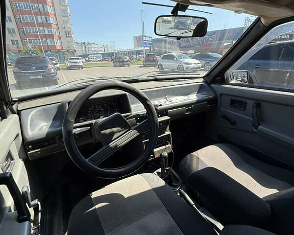 Белый ВАЗ 2109, объемом двигателя 1.5 л и пробегом 51 тыс. км за 800 $, фото 6 на Automoto.ua