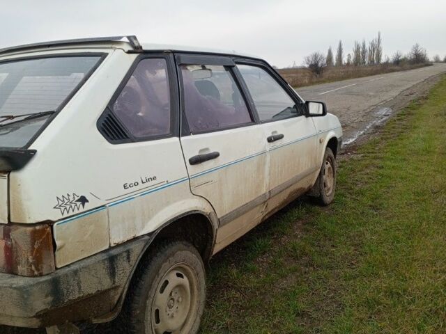 Білий ВАЗ 2109, об'ємом двигуна 1 л та пробігом 2 тис. км за 450 $, фото 2 на Automoto.ua