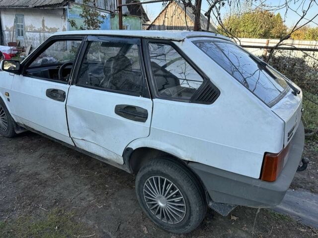 Белый ВАЗ 2109, объемом двигателя 1.5 л и пробегом 97 тыс. км за 850 $, фото 3 на Automoto.ua