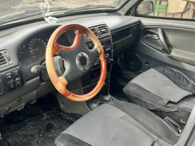 Белый ВАЗ 2109, объемом двигателя 1.5 л и пробегом 100 тыс. км за 950 $, фото 6 на Automoto.ua