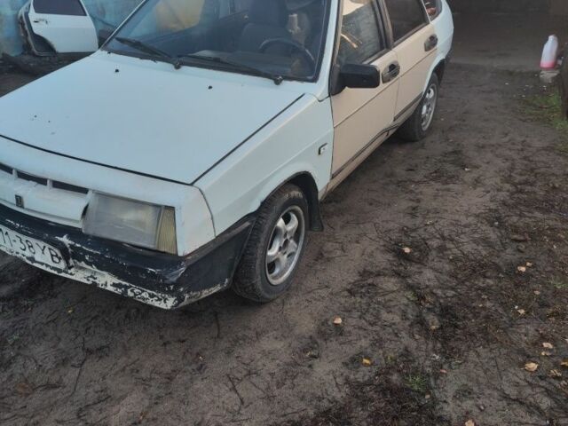 Білий ВАЗ 2109, об'ємом двигуна 0 л та пробігом 200 тис. км за 311 $, фото 1 на Automoto.ua