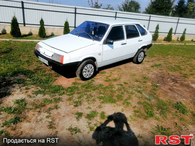 Білий ВАЗ 2109, об'ємом двигуна 1.5 л та пробігом 0 тис. км за 799 $, фото 1 на Automoto.ua