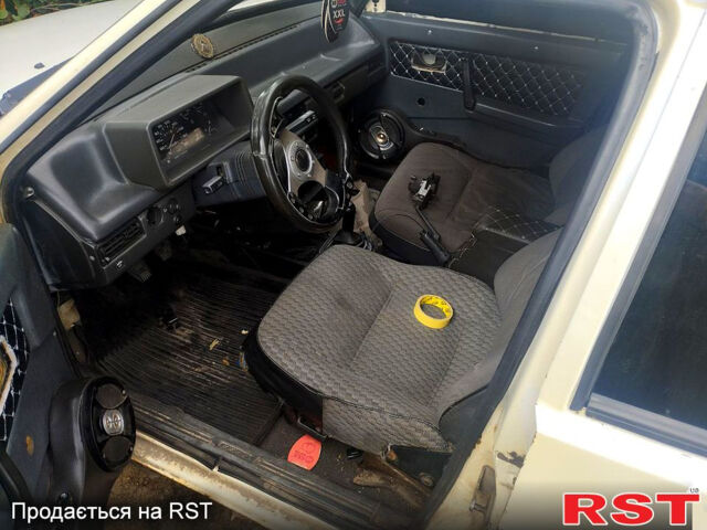 Білий ВАЗ 2109, об'ємом двигуна 1.3 л та пробігом 80 тис. км за 650 $, фото 2 на Automoto.ua