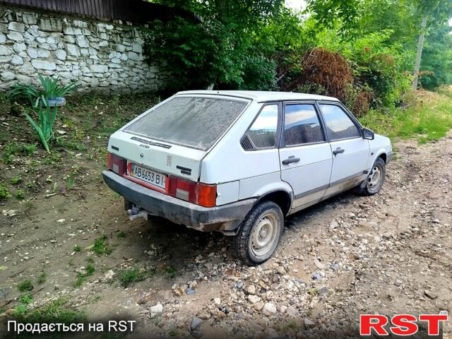 Белый ВАЗ 2109, объемом двигателя 1.5 л и пробегом 0 тыс. км за 700 $, фото 4 на Automoto.ua