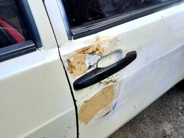 Белый ВАЗ 2109, объемом двигателя 1.5 л и пробегом 0 тыс. км за 600 $, фото 2 на Automoto.ua