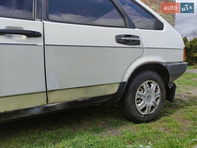 Белый ВАЗ 2109, объемом двигателя 1.1 л и пробегом 999 тыс. км за 850 $, фото 5 на Automoto.ua