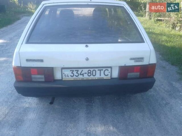 Белый ВАЗ 2109, объемом двигателя 1.5 л и пробегом 645 тыс. км за 602 $, фото 13 на Automoto.ua
