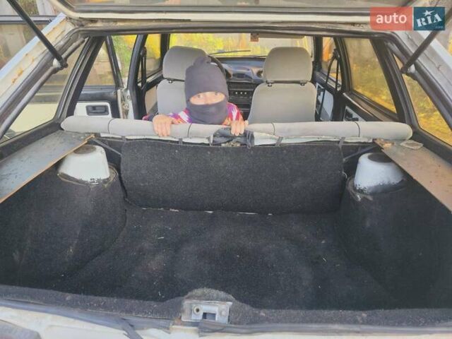 Белый ВАЗ 2109, объемом двигателя 1.1 л и пробегом 110 тыс. км за 450 $, фото 5 на Automoto.ua