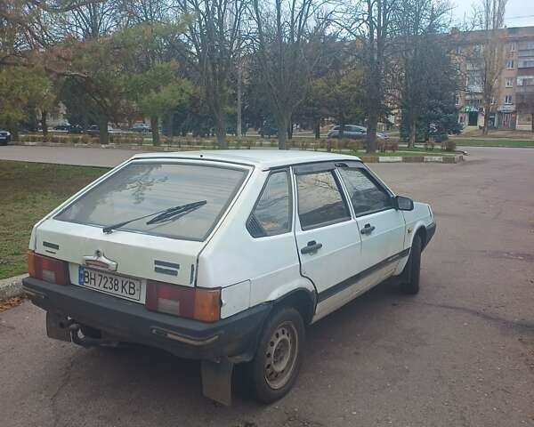 Белый ВАЗ 2109, объемом двигателя 1.5 л и пробегом 111 тыс. км за 800 $, фото 6 на Automoto.ua