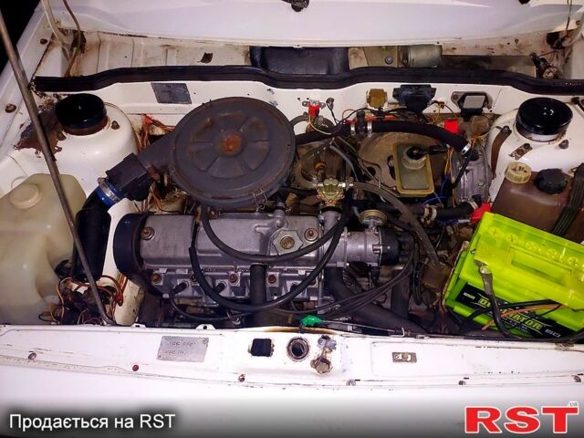 Белый ВАЗ 2109, объемом двигателя 1.3 л и пробегом 0 тыс. км за 1150 $, фото 4 на Automoto.ua