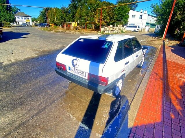 Белый ВАЗ 2109, объемом двигателя 1.5 л и пробегом 0 тыс. км за 1700 $, фото 5 на Automoto.ua