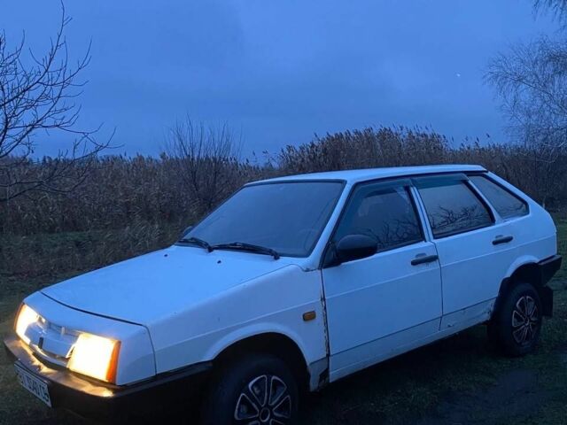 Білий ВАЗ 2109, об'ємом двигуна 0 л та пробігом 200 тис. км за 473 $, фото 2 на Automoto.ua