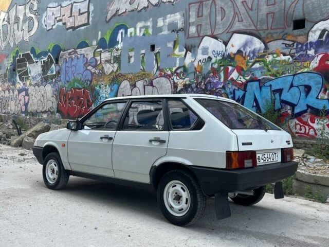 Белый ВАЗ 2109, объемом двигателя 1.5 л и пробегом 54 тыс. км за 2600 $, фото 7 на Automoto.ua
