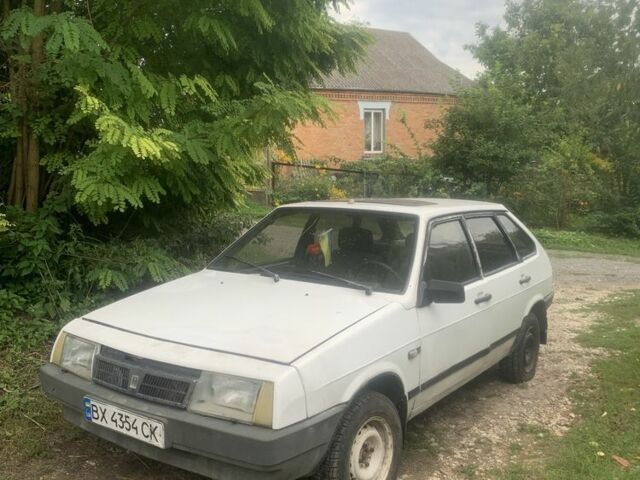 Белый ВАЗ 2109, объемом двигателя 1.3 л и пробегом 3 тыс. км за 650 $, фото 2 на Automoto.ua