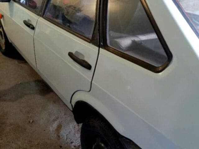 Белый ВАЗ 2109, объемом двигателя 1.5 л и пробегом 150 тыс. км за 650 $, фото 7 на Automoto.ua