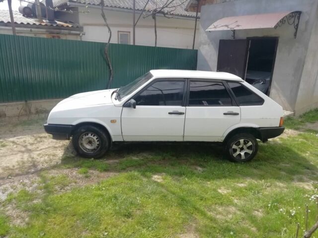 Белый ВАЗ 2109, объемом двигателя 1.5 л и пробегом 250 тыс. км за 485 $, фото 1 на Automoto.ua