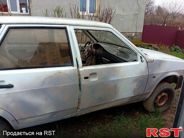 Білий ВАЗ 2109, об'ємом двигуна 1.5 л та пробігом 280 тис. км за 300 $, фото 5 на Automoto.ua