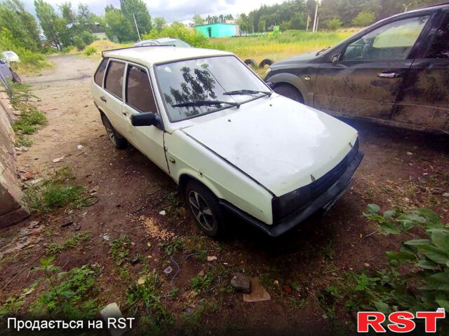 Білий ВАЗ 2109, об'ємом двигуна 1.3 л та пробігом 80 тис. км за 650 $, фото 4 на Automoto.ua