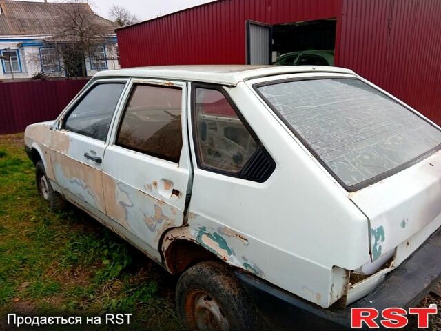 Білий ВАЗ 2109, об'ємом двигуна 1.5 л та пробігом 280 тис. км за 300 $, фото 2 на Automoto.ua