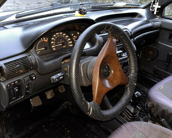 Белый ВАЗ 2109, объемом двигателя 1.5 л и пробегом 283 тыс. км за 826 $, фото 11 на Automoto.ua