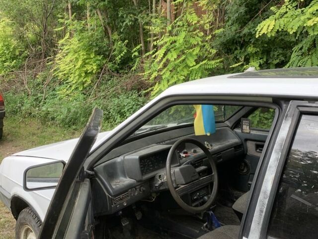 Белый ВАЗ 2109, объемом двигателя 1.3 л и пробегом 3 тыс. км за 650 $, фото 6 на Automoto.ua
