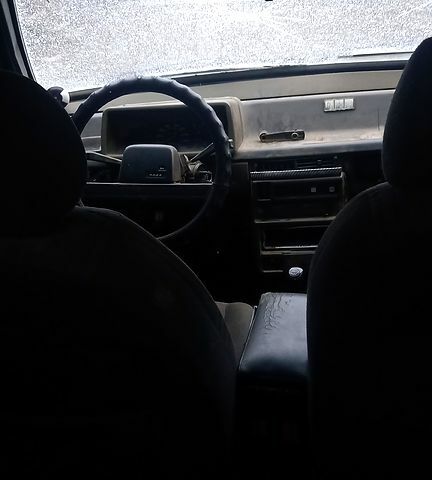 Белый ВАЗ 2109, объемом двигателя 1.5 л и пробегом 356 тыс. км за 700 $, фото 1 на Automoto.ua